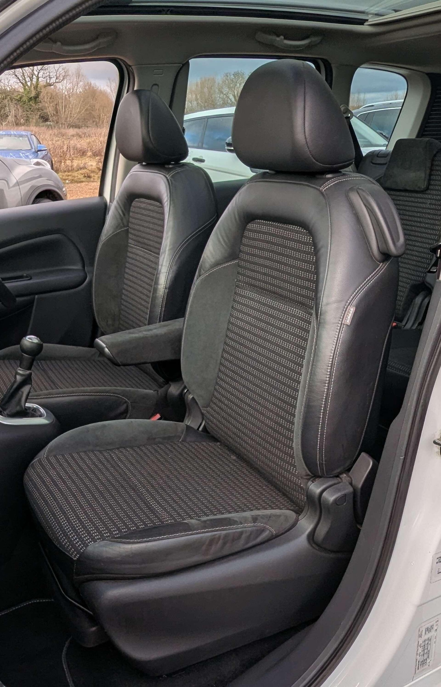 Used Citroen C3 Picasso 2012 for sale - 77202808: Photo 15