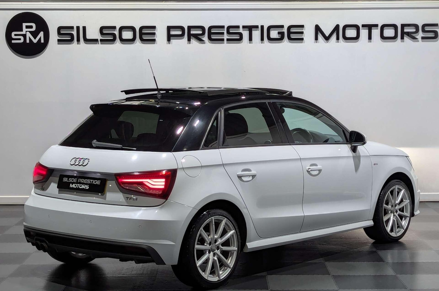 Used Audi A1 2015 for sale - 76926730: Photo 13