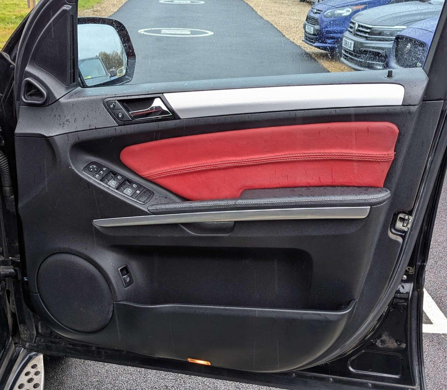 Used Mercedes-Benz M Class 2008 for sale - 77358378: Photo 9