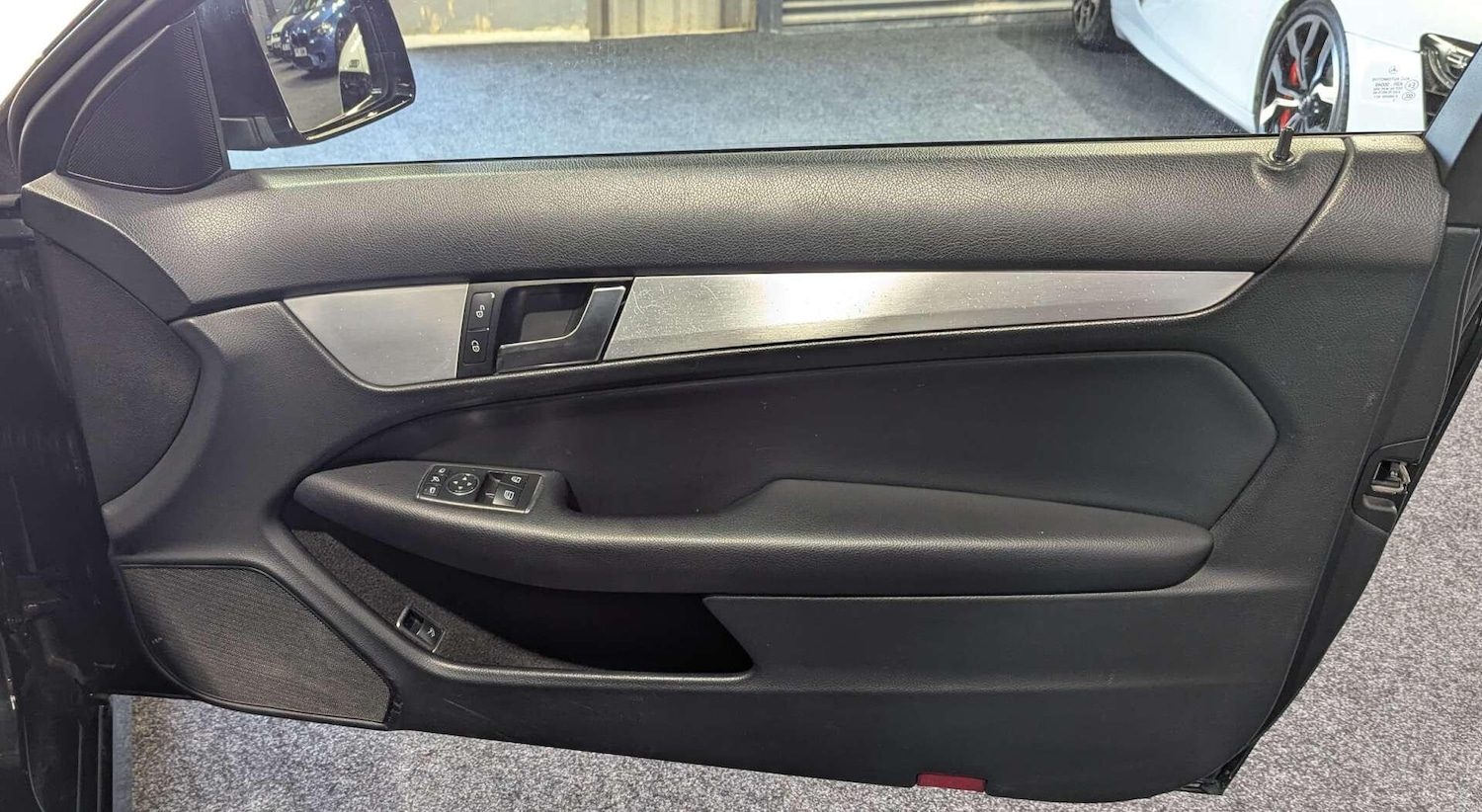 Used Mercedes-Benz C Class 2012 for sale - 78048162: Photo 15