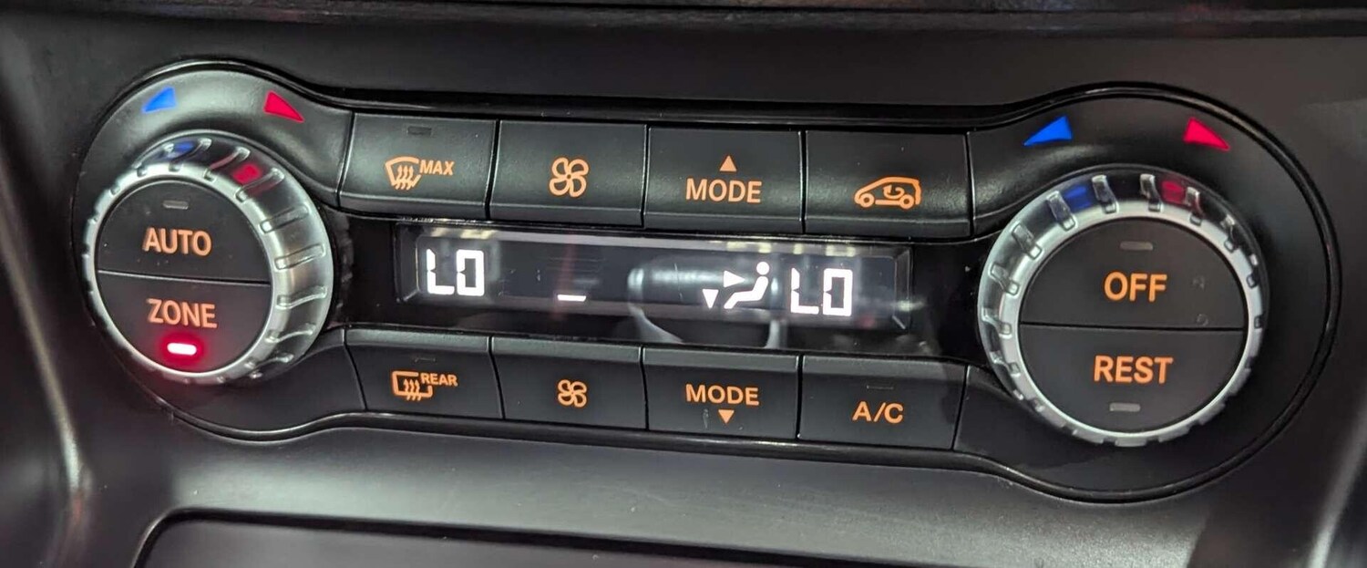 Used Mercedes-Benz CLA for sale - 76731093: Photo 39