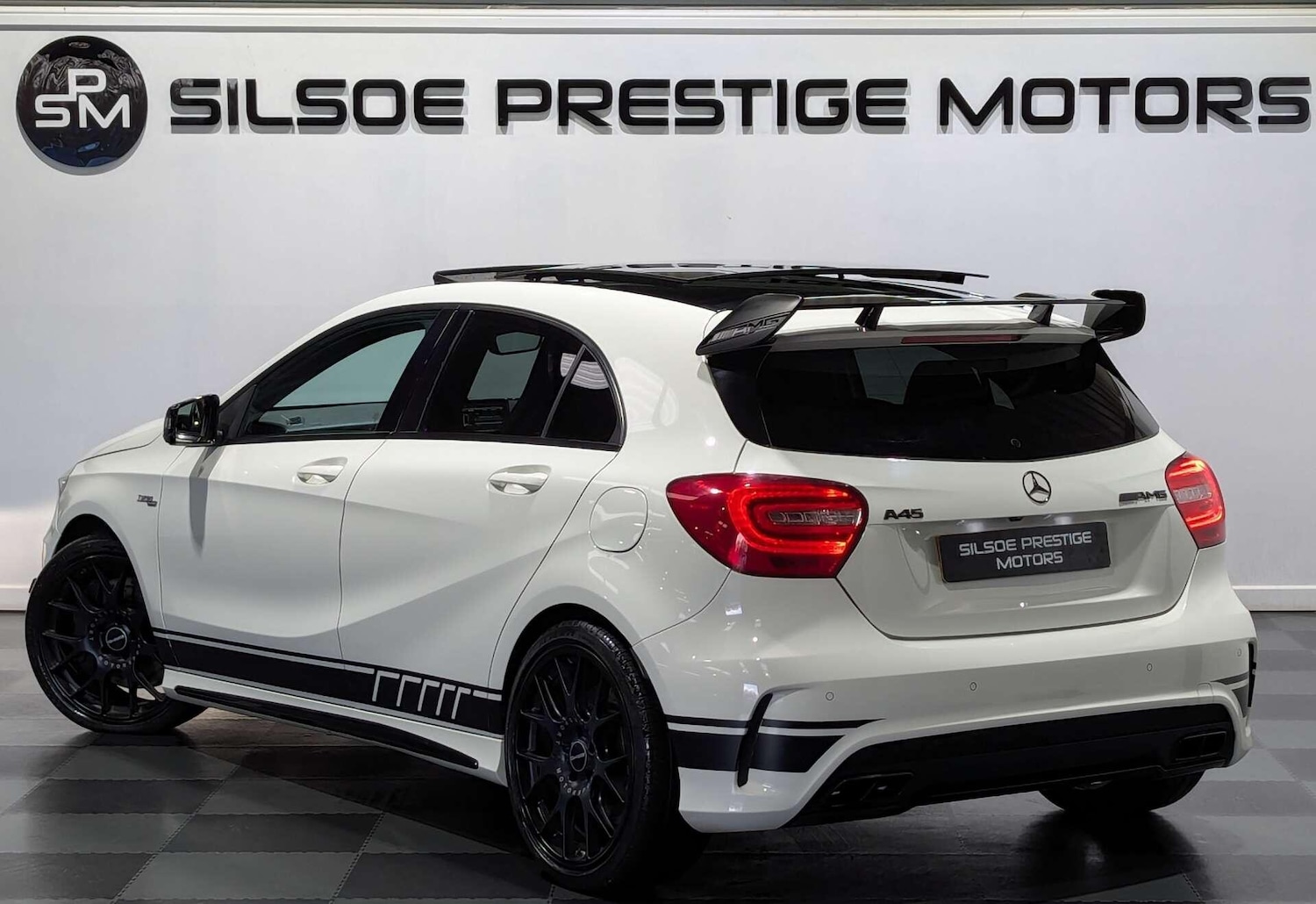 Used Mercedes-Benz A-Class 2015 for sale - 76926800: Photo 2