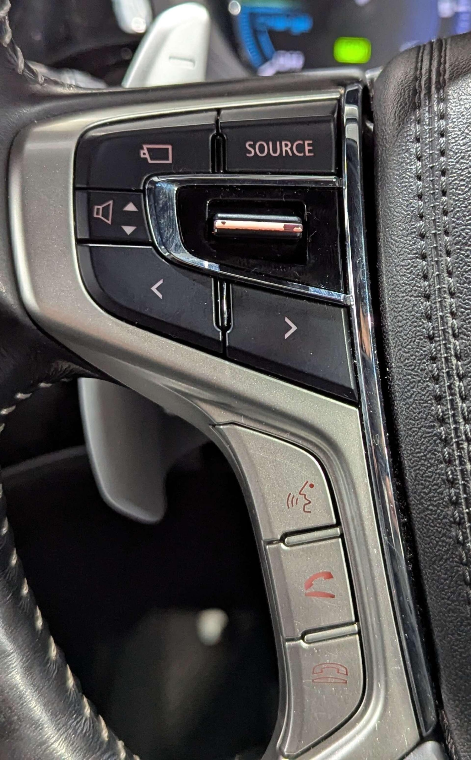 Used Mitsubishi Outlander 2018 for sale - 78204120: Photo 28