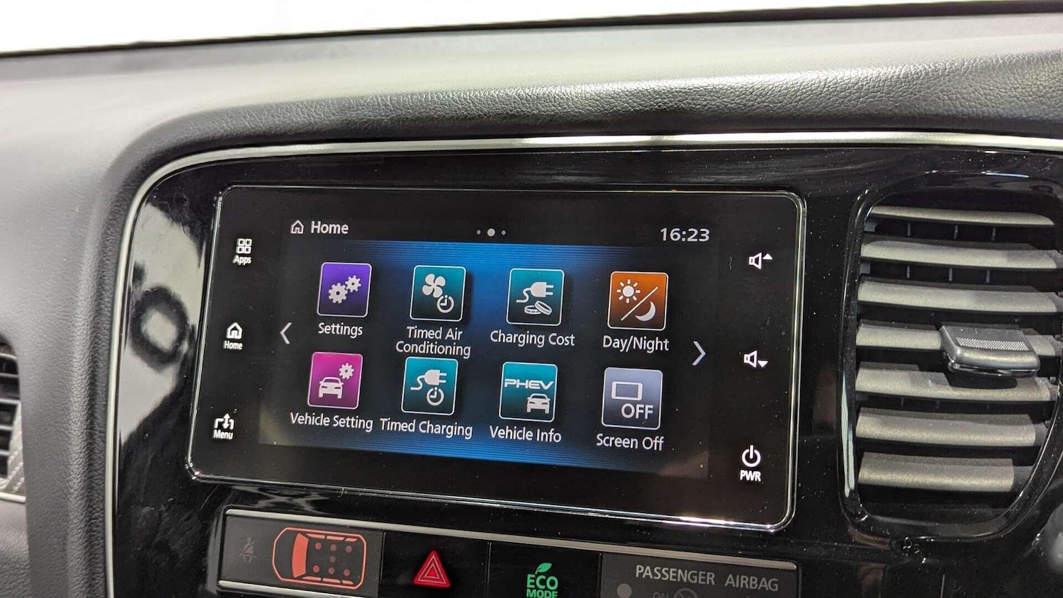 Used Mitsubishi Outlander 2018 for sale - 78204120: Photo 37