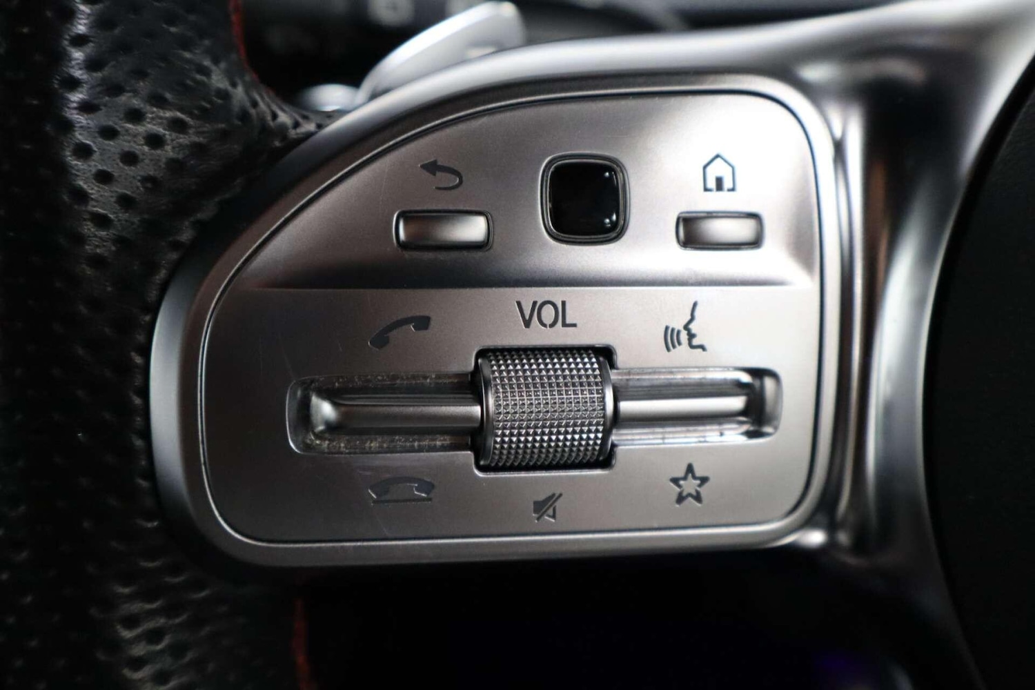 Used Mercedes-Benz A-Class 2019 for sale - 77982708: Photo 28