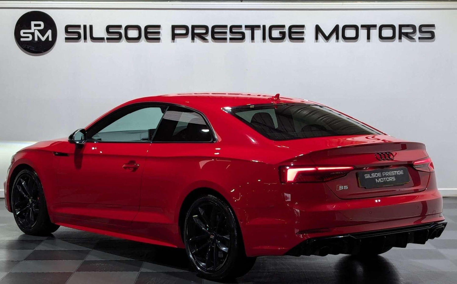 Used Audi RS Q8 2025 for sale - 77057372: Photo 8