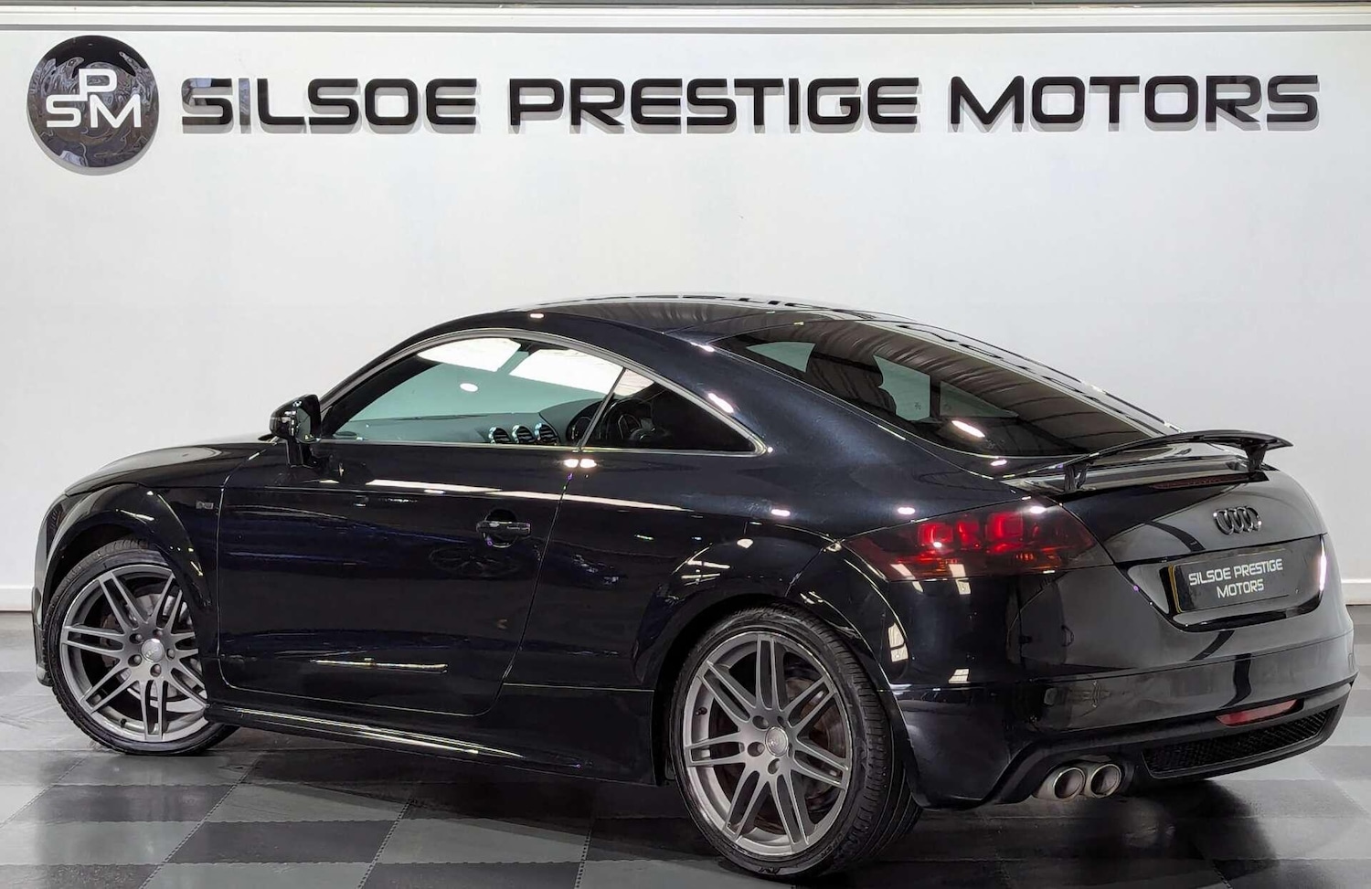 Used Audi TT 2012 for sale - 77978163: Photo 2