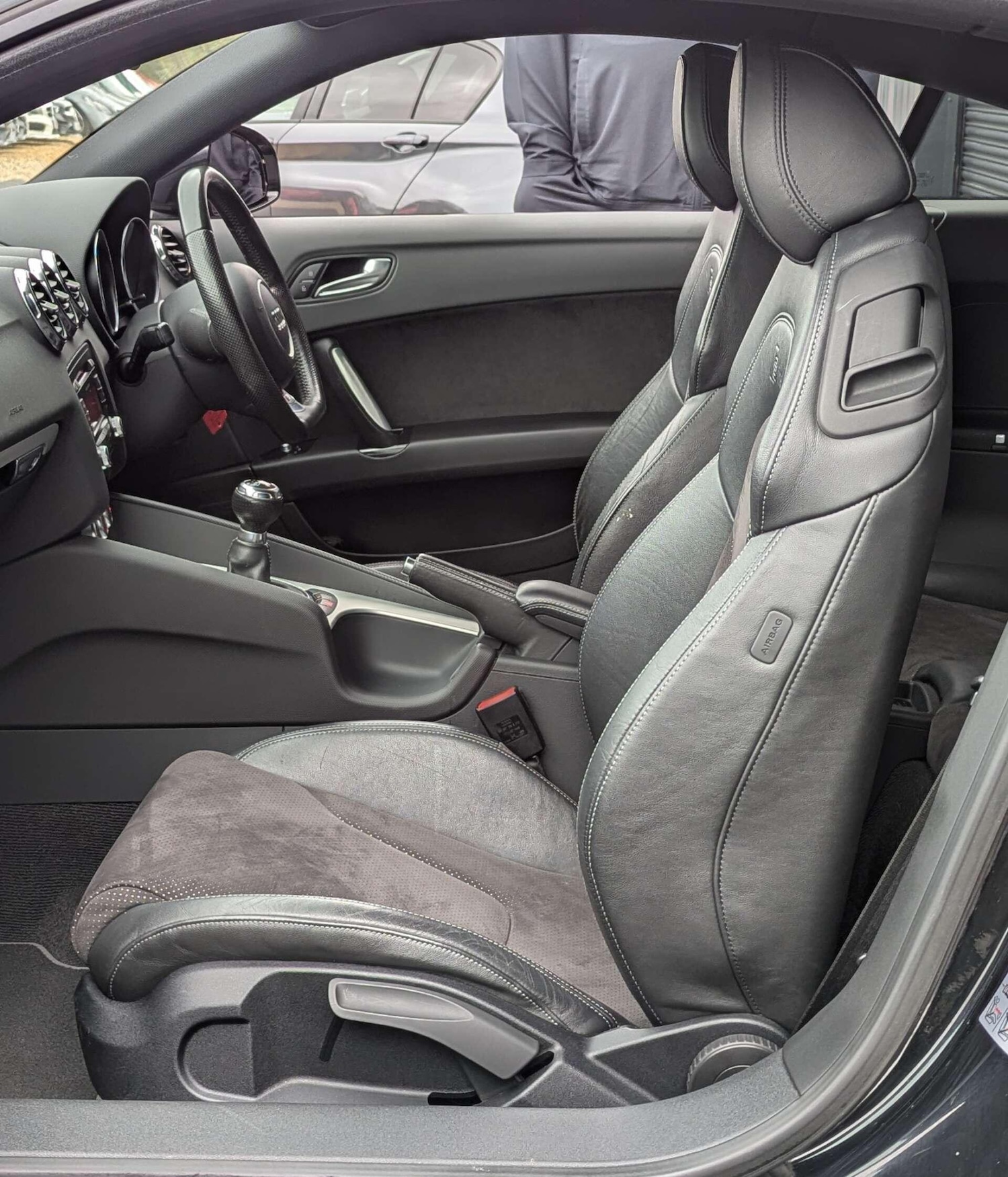 Used Audi TT 2012 for sale - 77978163: Photo 24