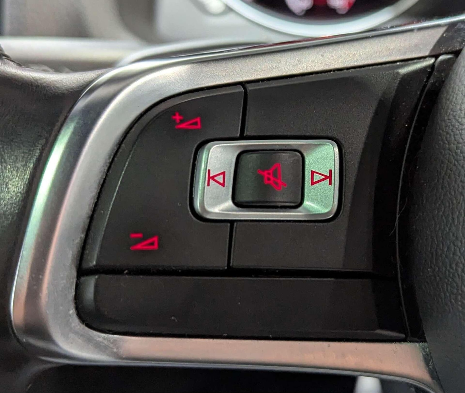 Used Volkswagen Scirocco 2015 for sale - 77190741: Photo 26