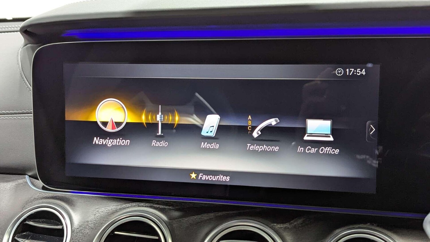 Used Mercedes-Benz E Class for sale - 76727550: Photo 41