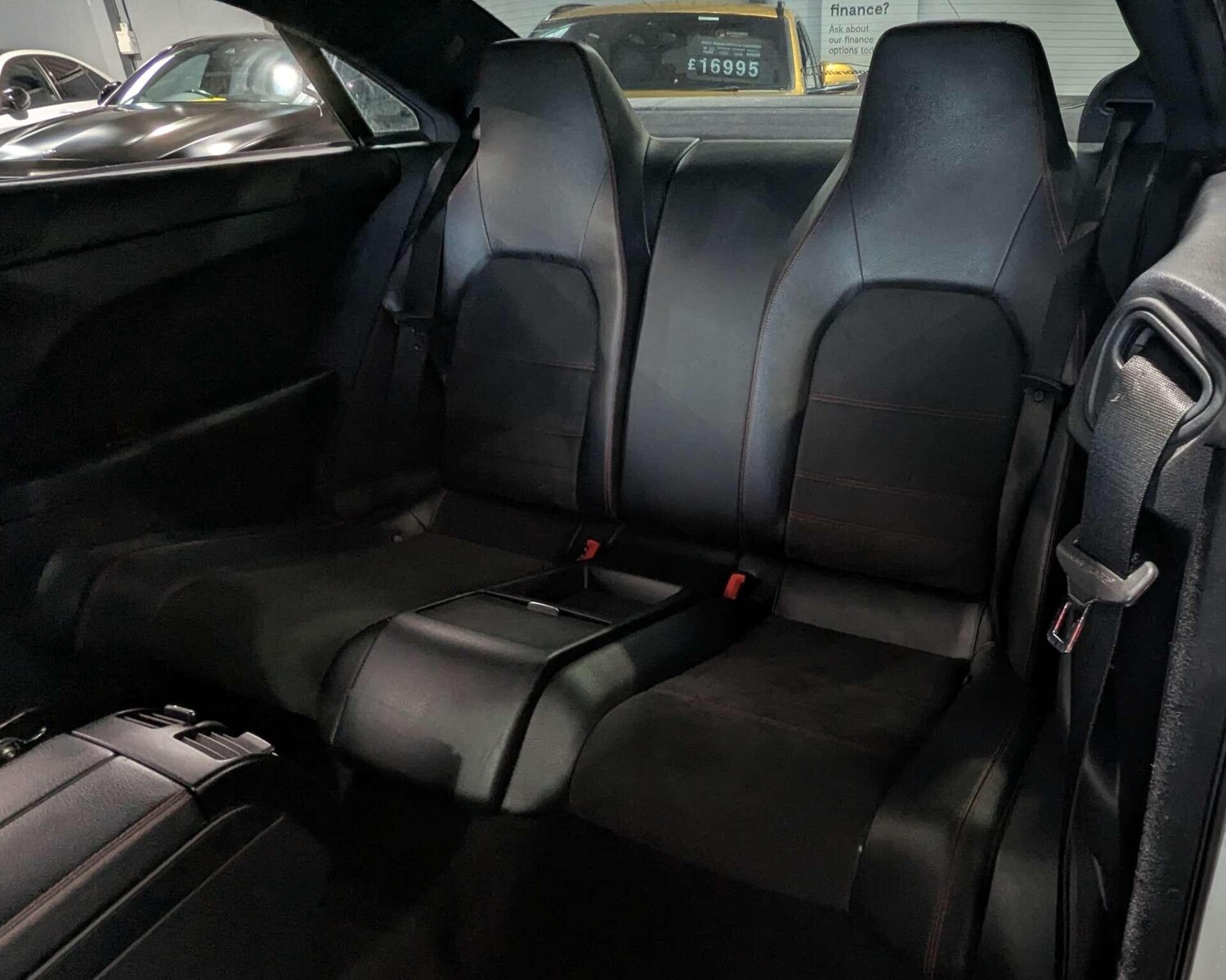 Used Mercedes-Benz E Class 2014 for sale - 77573811: Photo 24