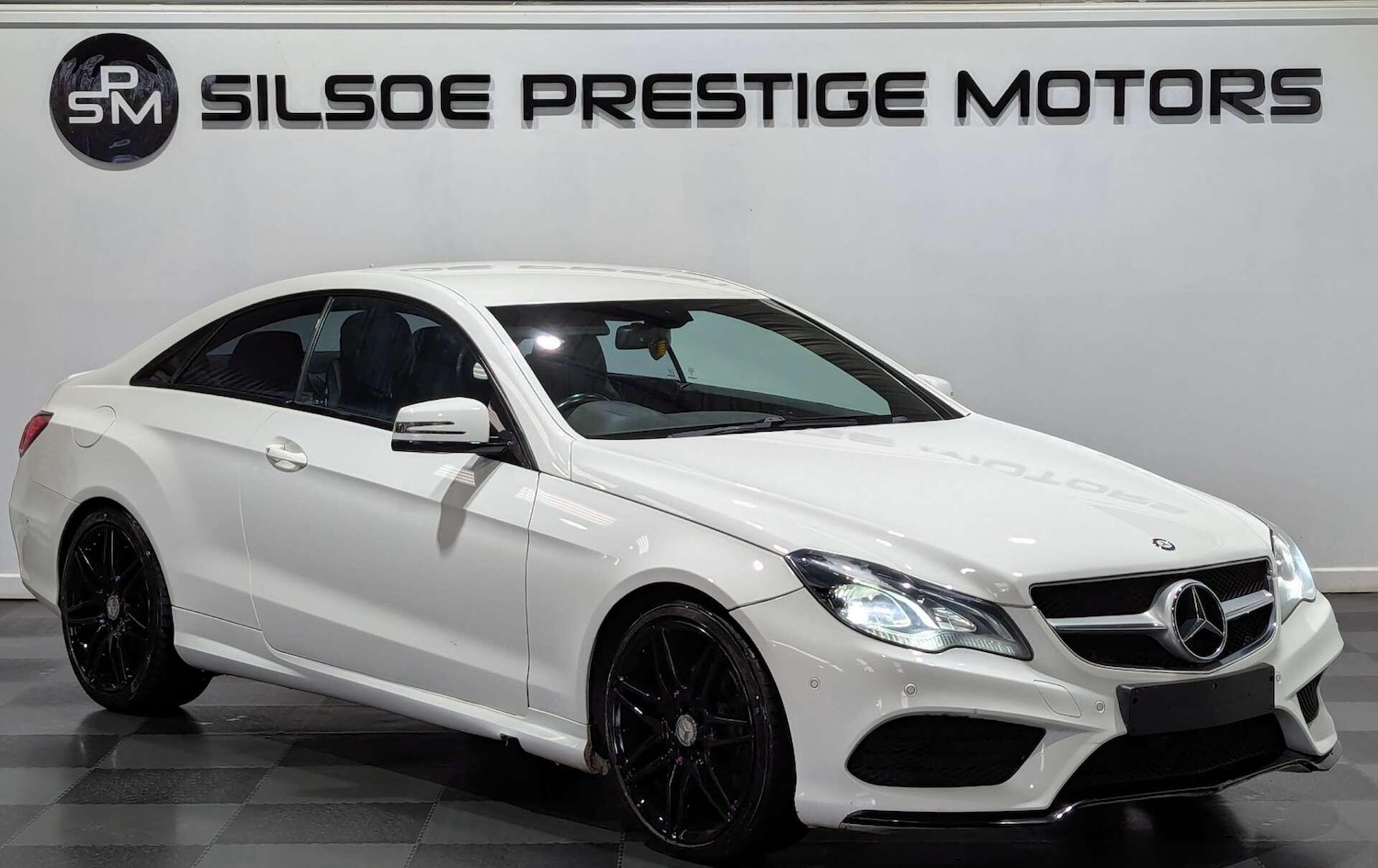 Used Mercedes-Benz E Class 2014 for sale - 77573811: Photo 3