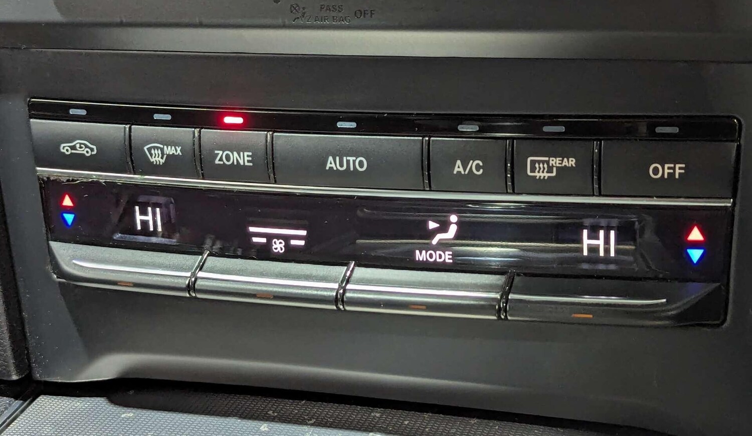 Used Mercedes-Benz E Class 2014 for sale - 77573811: Photo 30