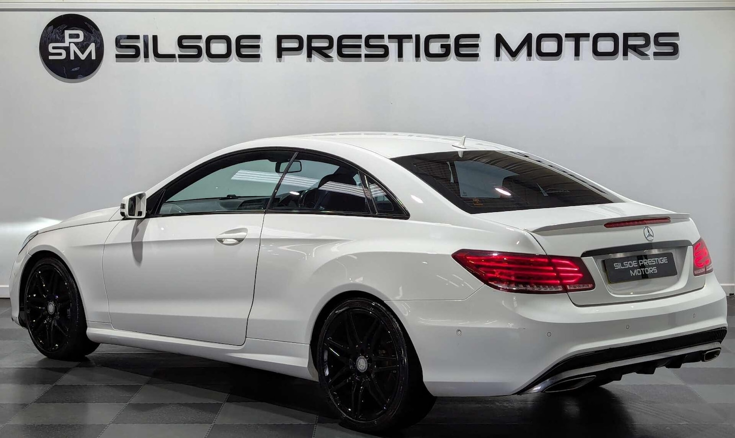 Used Mercedes-Benz E Class 2014 for sale - 77573811: Photo 8