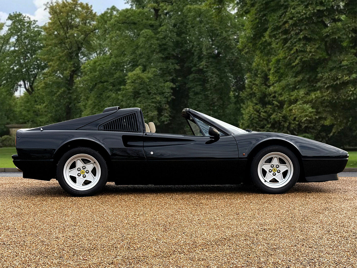Used Ferrari 328 1986 for sale - 77818137: Photo 4