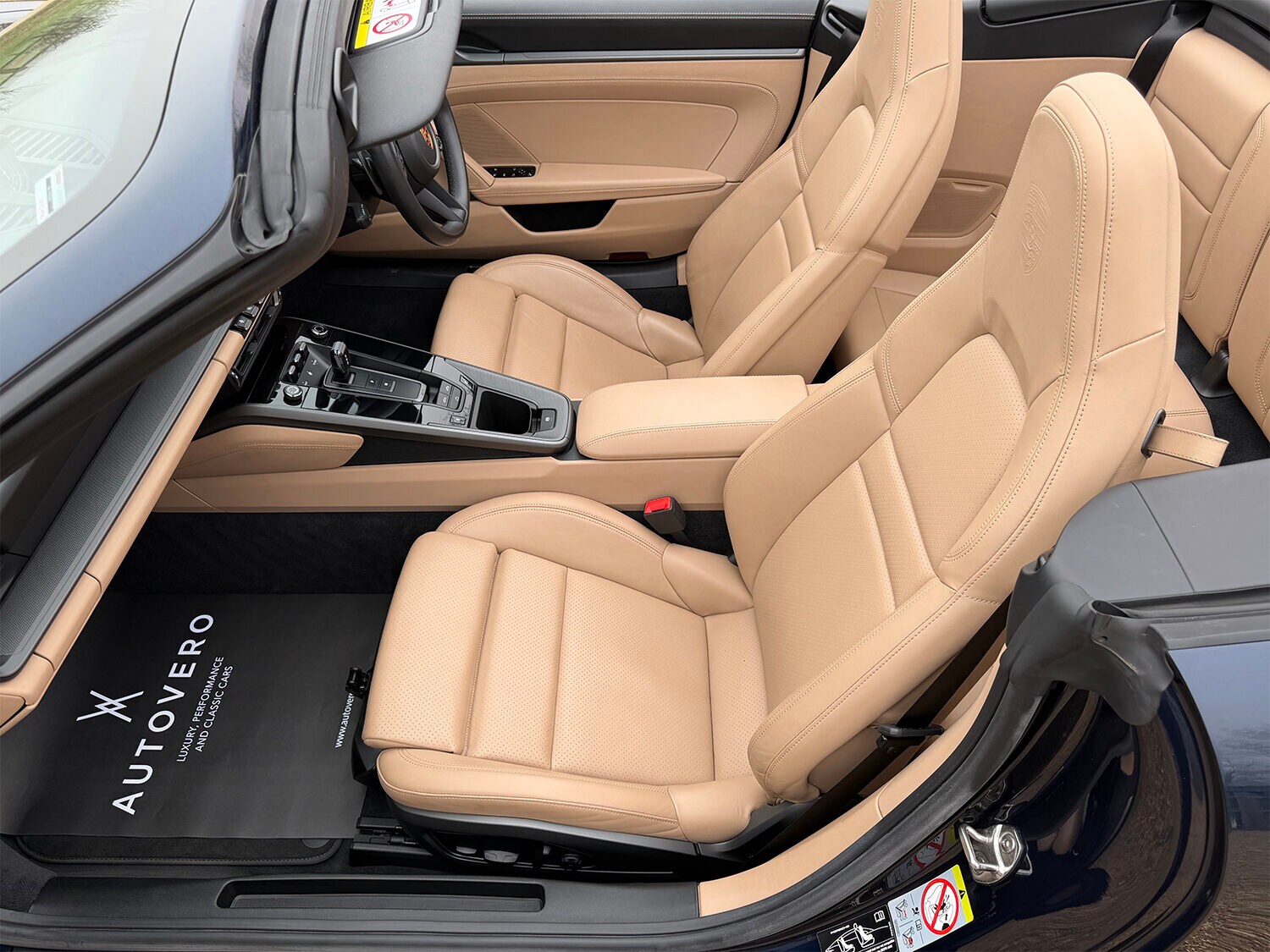 Used Porsche 911 2019 for sale - 77818151: Photo 37