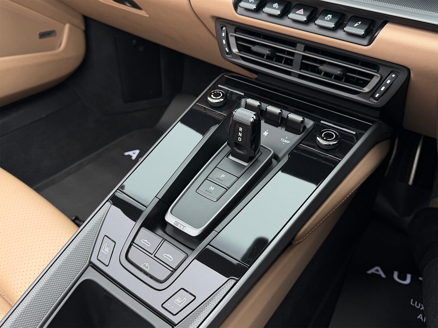 Used Porsche 911 2019 for sale - 77818151: Photo 58