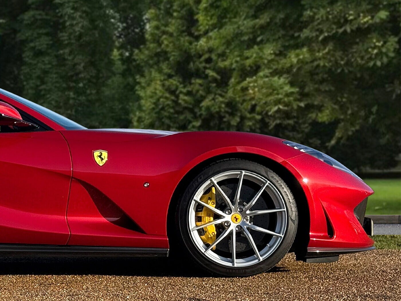 Used Ferrari 812 Superfast 2019 for sale - 77818148: Photo 13