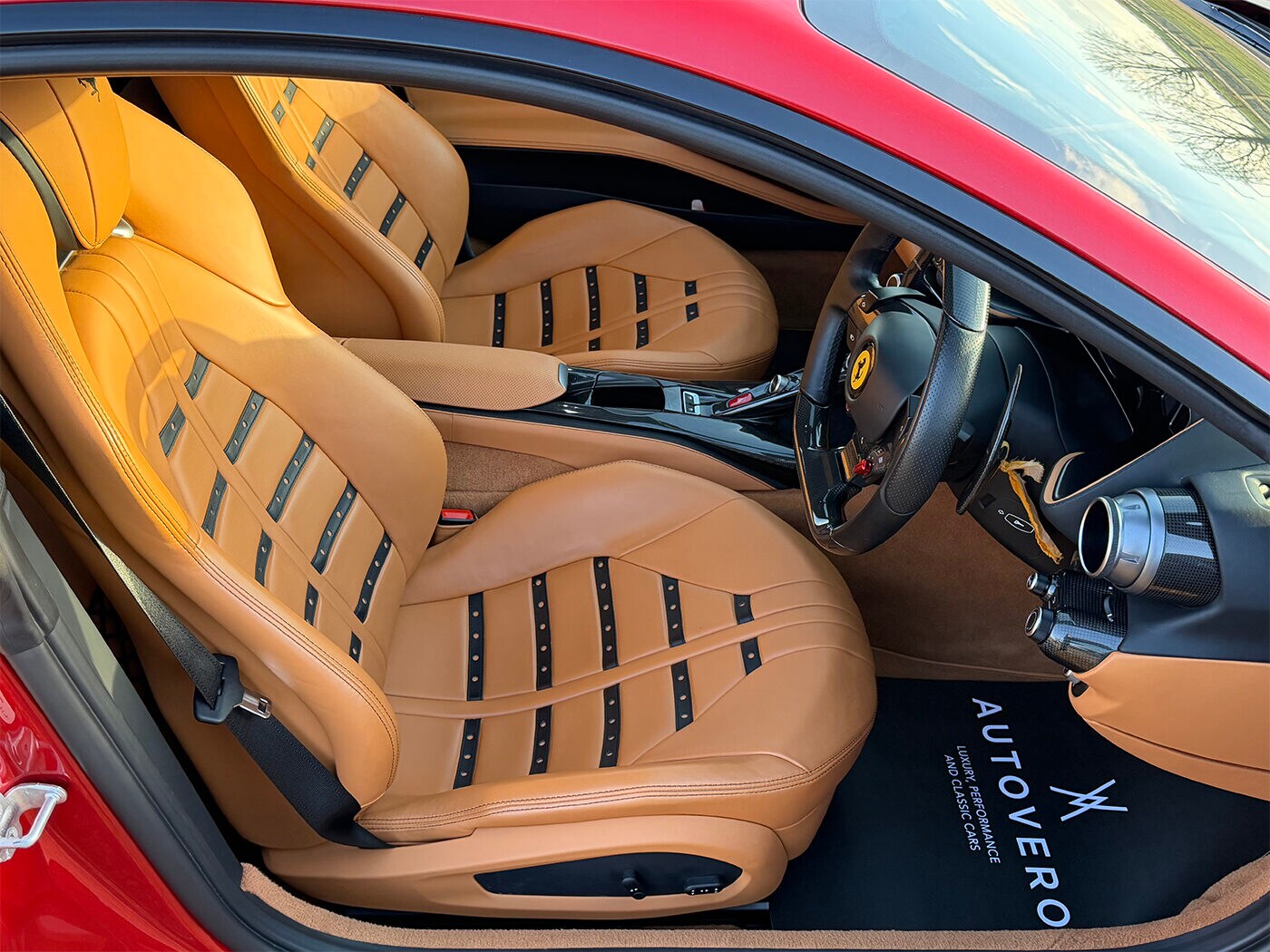 Used Ferrari 812 Superfast 2019 for sale - 77818148: Photo 45