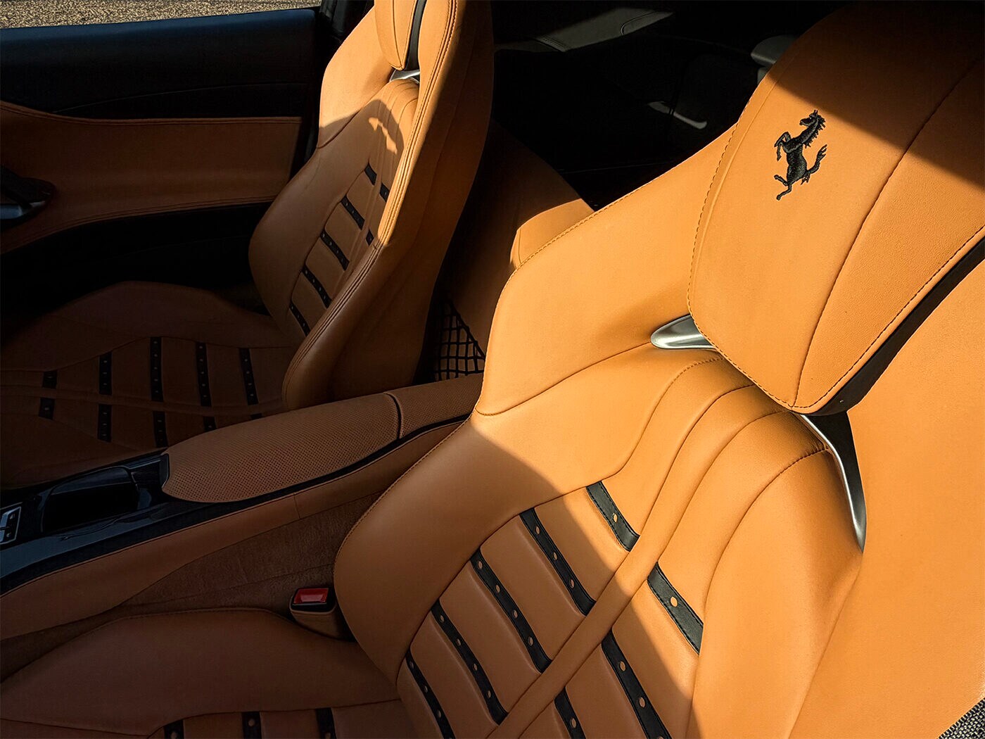 Used Ferrari 812 Superfast 2019 for sale - 77818148: Photo 54