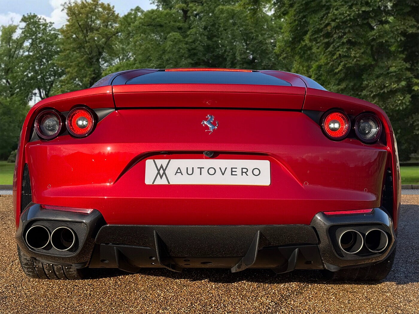 Used Ferrari 812 Superfast 2019 for sale - 77818148: Photo 6