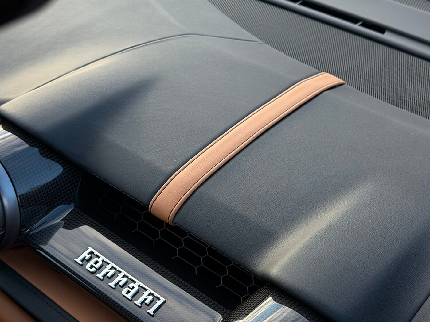 Used Ferrari 812 Superfast 2019 for sale - 77818148: Photo 78