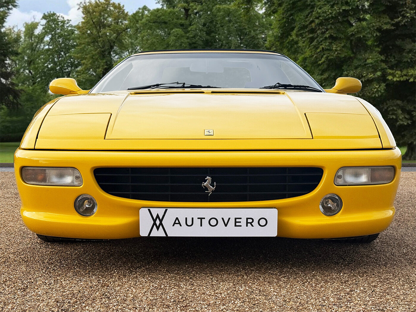 Used Ferrari F355 1996 for sale - 78162280: Photo 2