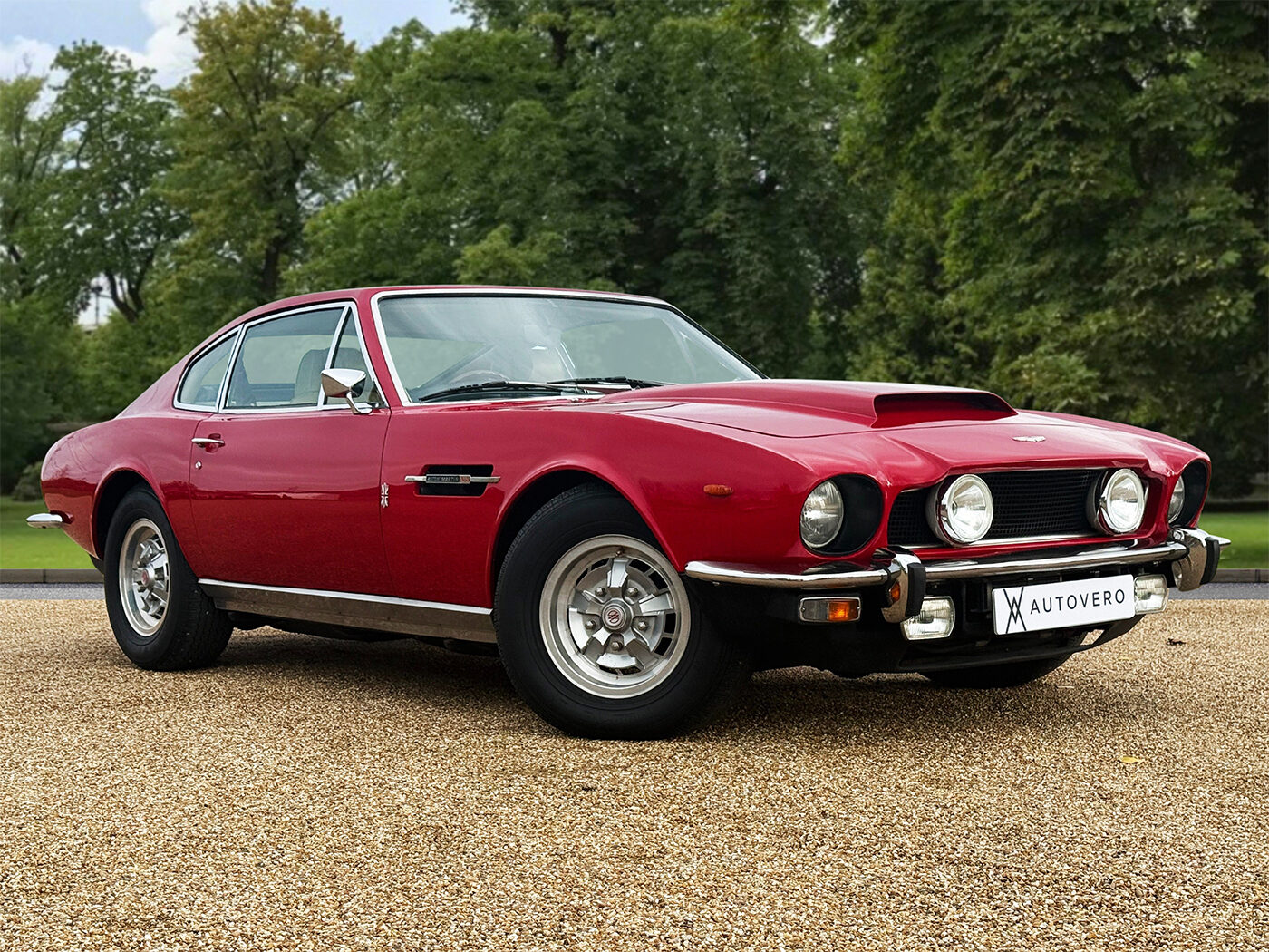 Used Aston Martin V8 1978 for sale - 77818179: Photo 3