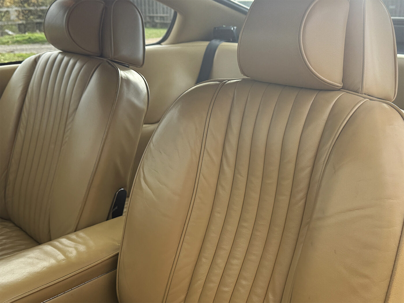 Used Aston Martin V8 1978 for sale - 77818179: Photo 39