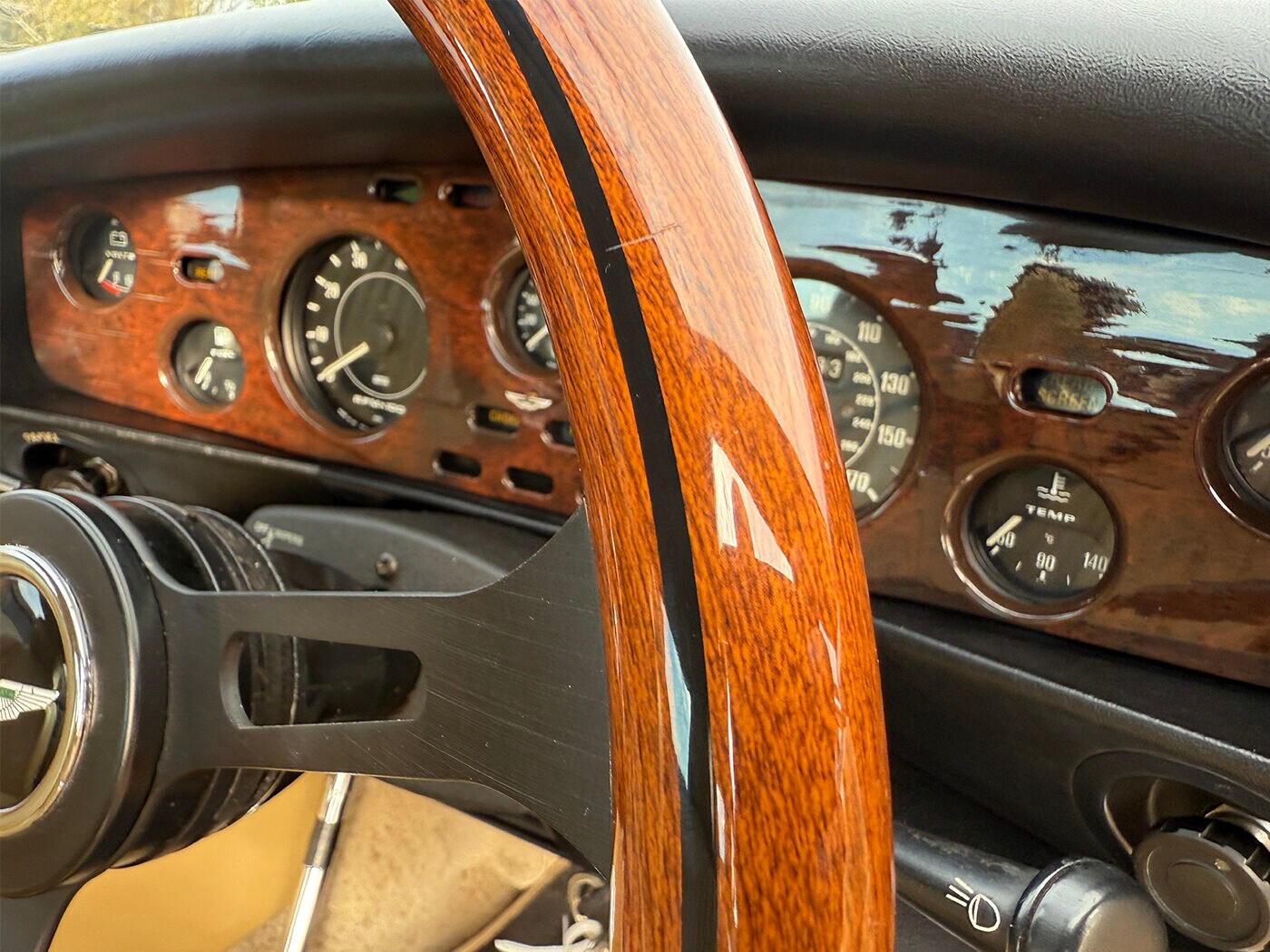 Used Aston Martin V8 1978 for sale - 77818179: Photo 46