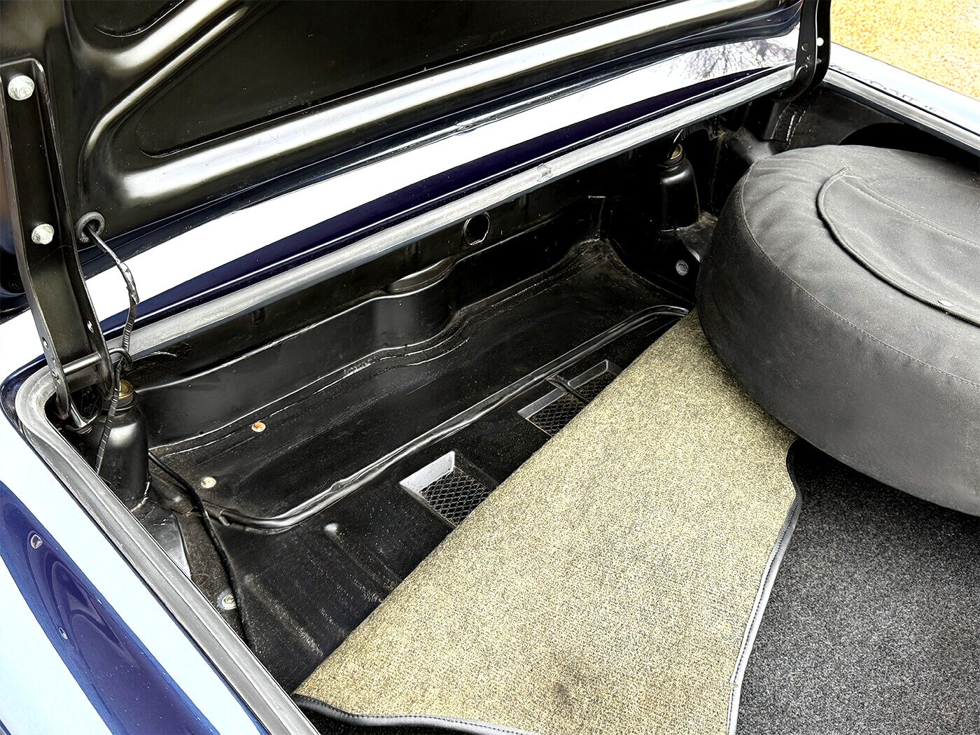 Used Mercedes-Benz S Class 1968 for sale - 77818139: Photo 75