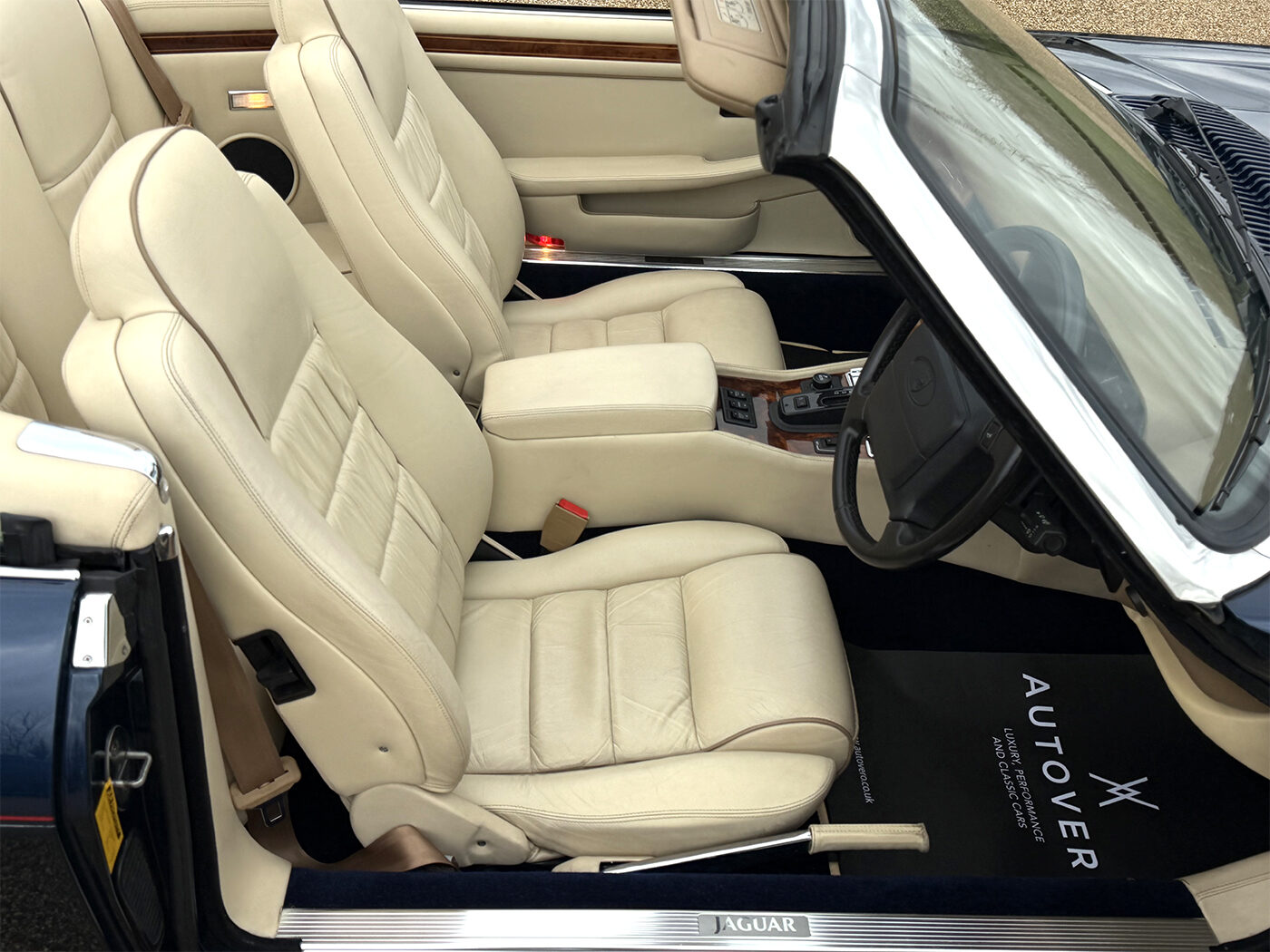 Used Jaguar XJS 1994 for sale - 77818140: Photo 44