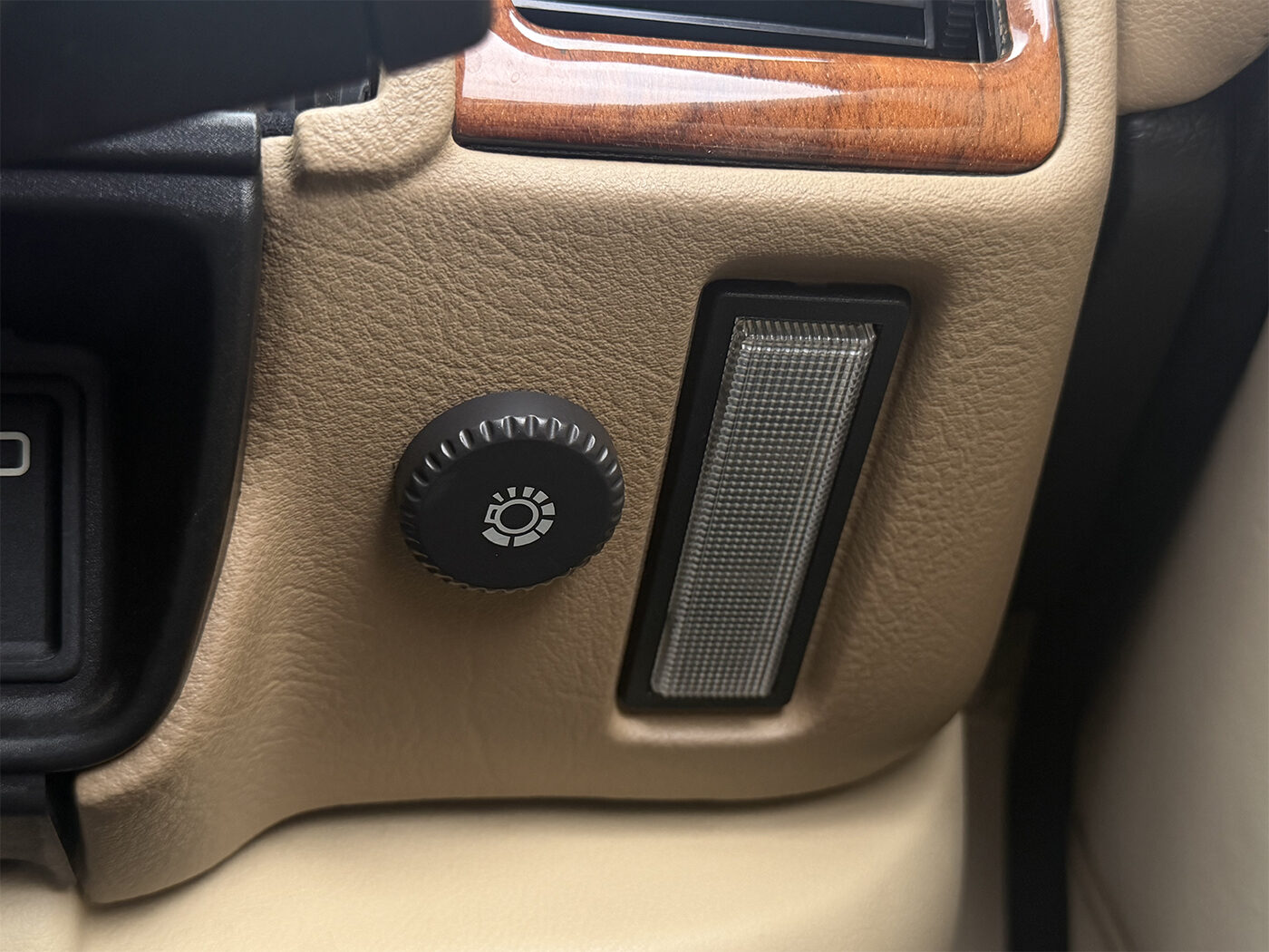 Used Jaguar XJS 1994 for sale - 77818140: Photo 64