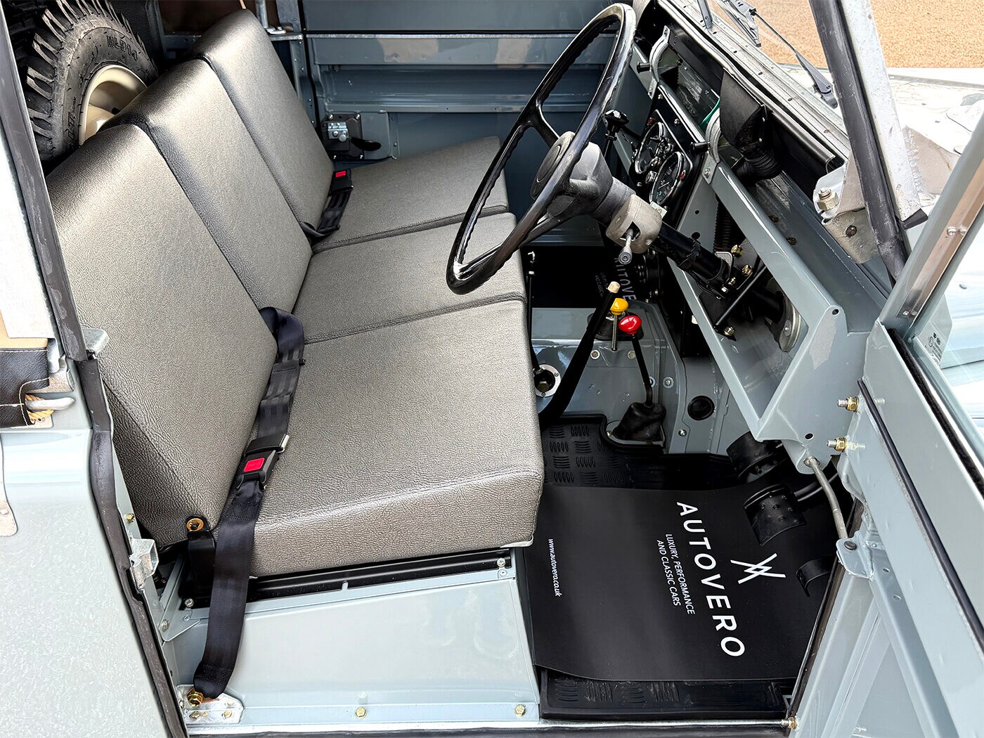 Used Land Rover Series II 1970 for sale - 77818187: Photo 46