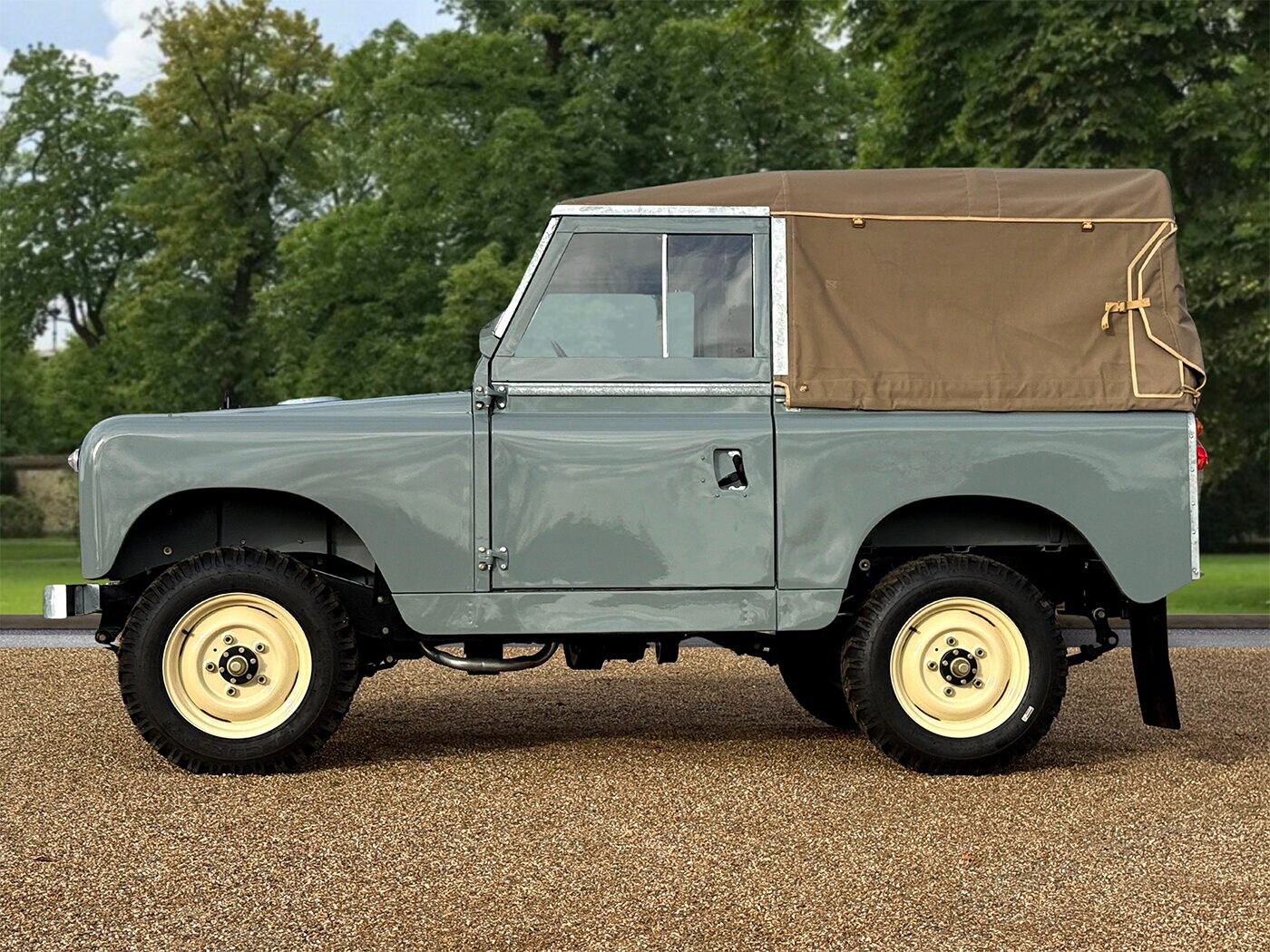 Used Land Rover Series II 1970 for sale - 77818187: Photo 8