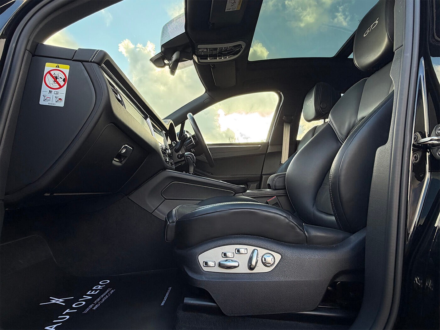 Used Porsche Macan 2024 for sale - 77818156: Photo 39