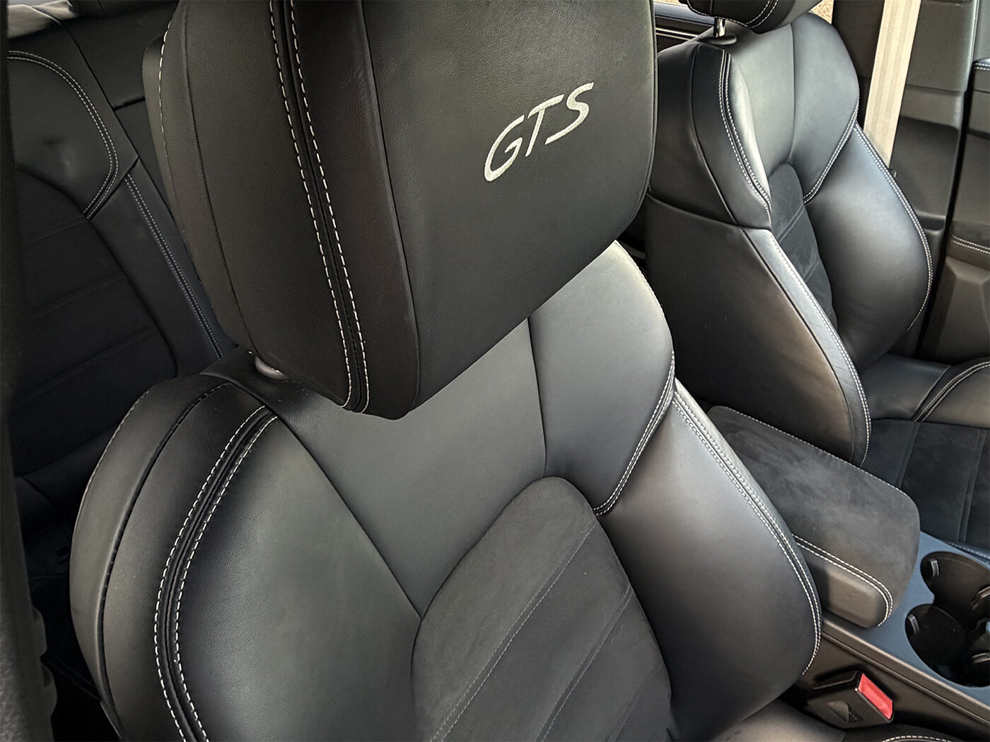 Used Porsche Macan 2024 for sale - 77818156: Photo 43