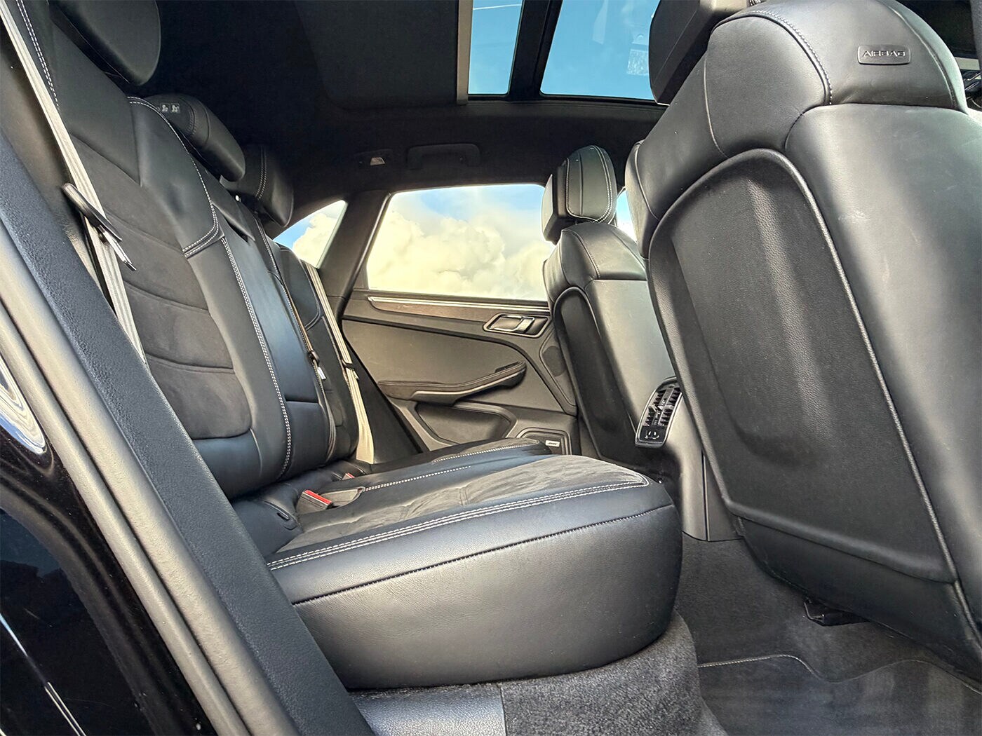 Used Porsche Macan 2024 for sale - 77818156: Photo 46