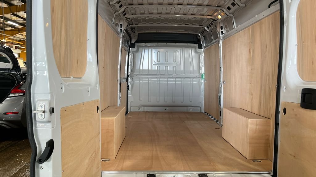 Used Peugeot Boxer 2023 for sale - 77680641: Photo 10