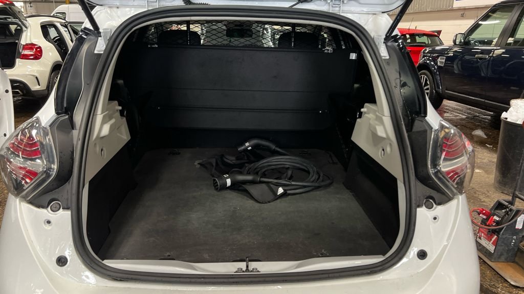 Used Renault Zoe 2022 for sale - 76123721: Photo 3