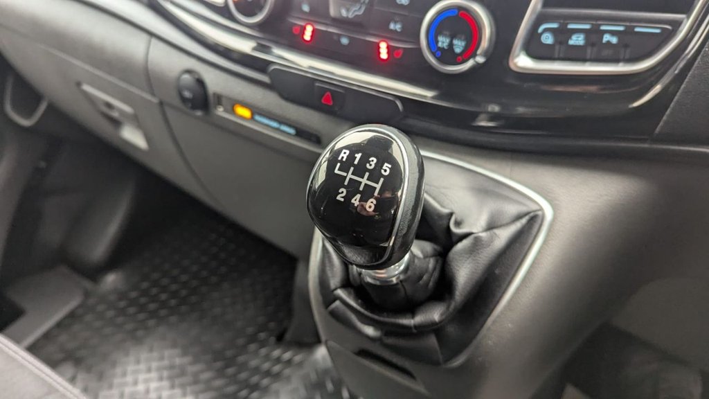 Used Ford Transit Custom 2019 for sale - 76642662: Photo 22