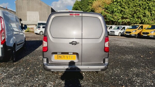 Used Vauxhall Combo Electric 2021 for sale - 76323349: Photo 2