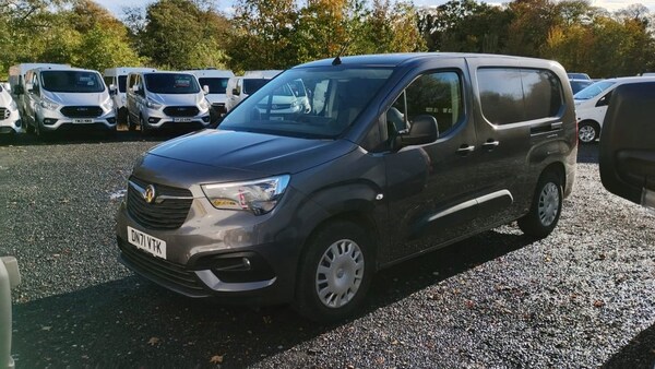 Used Vauxhall Combo Electric 2021 for sale - 76323349: Photo 3