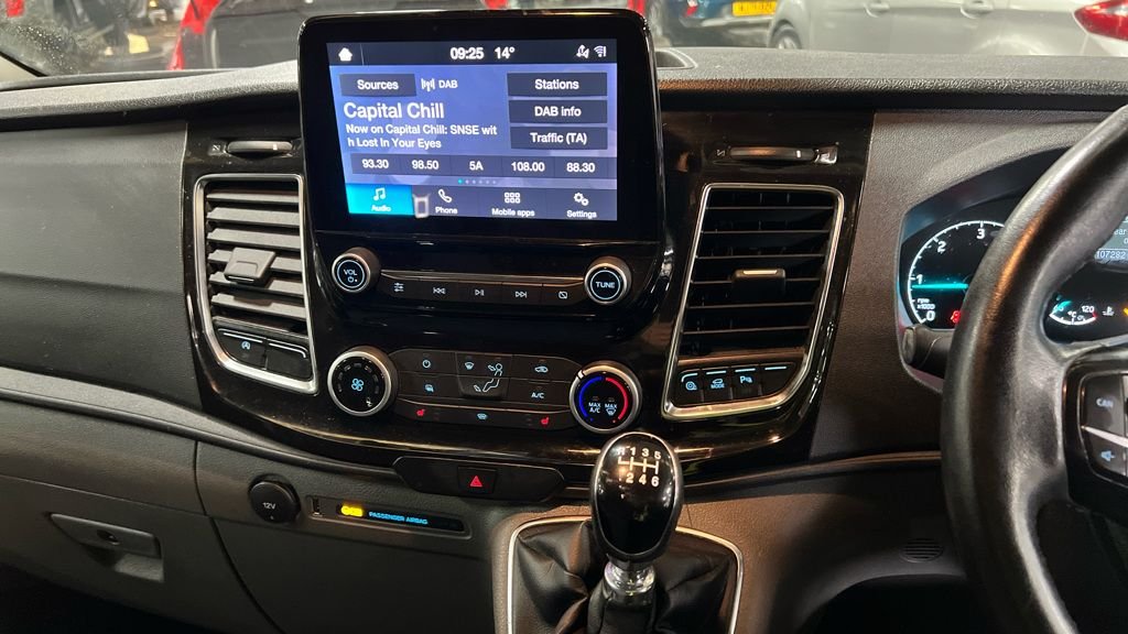 Used Ford Transit Custom 2022 for sale - 76563358: Photo 2