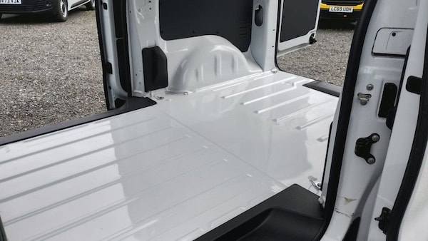 Used Vauxhall Vivaro 2023 for sale - 76123731: Photo 17