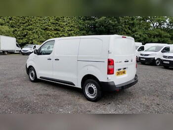 Used Vauxhall Vivaro 2023 for sale - 76123731: Photo 4