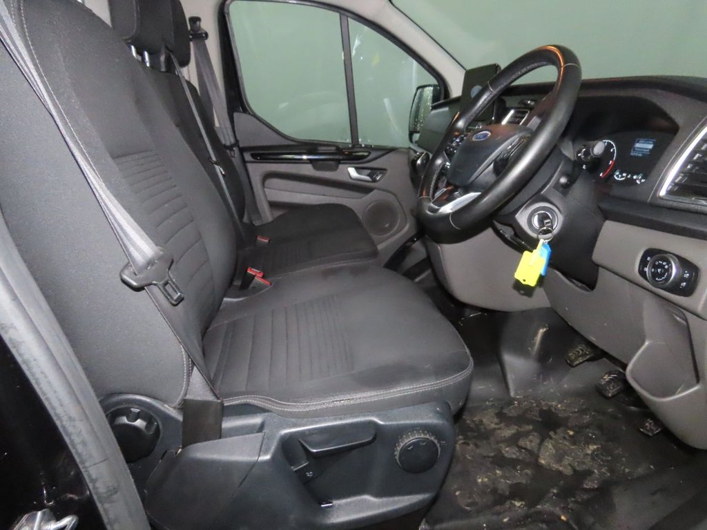 Used Ford Transit Custom 2023 for sale - 77437235: Photo 2