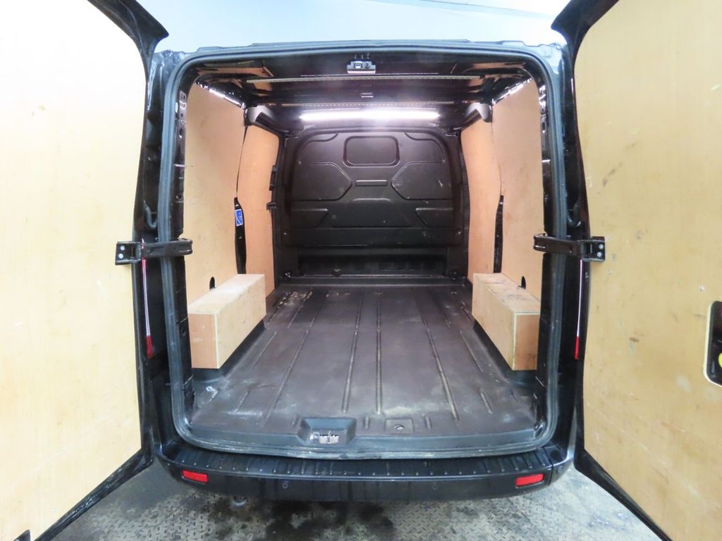 Used Ford Transit Custom 2023 for sale - 77437235: Photo 3