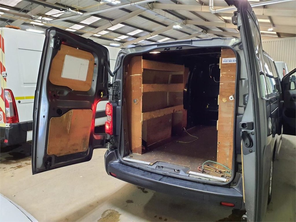 Used Vauxhall Vivaro 2022 for sale - 76535958: Photo 12