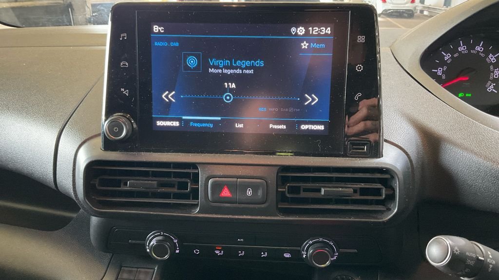 Used Peugeot Partner 2020 for sale - 76470272: Photo 11